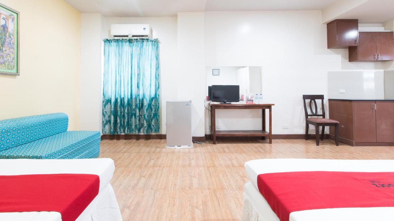 เรดดอร์ซ แอท ซานโฮเซ่ ตักบัก จาโร อิโลยโล Hotel อีโลอีโลซิตี้ ภายนอก รูปภาพ